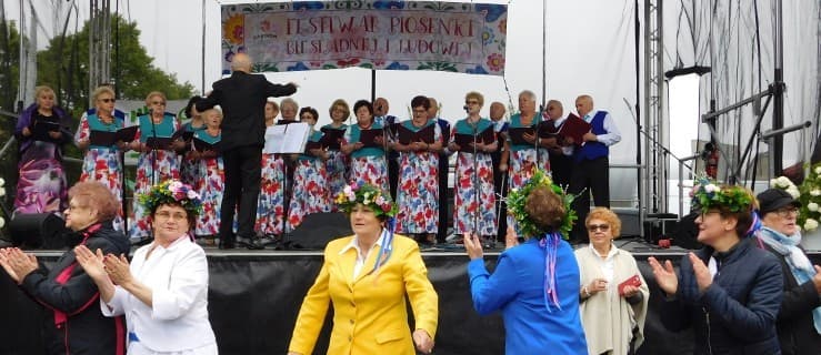 Trzydzieści zespołów zagrało i zaśpiewało na przeglądzie w Bachorzewie [ZDJĘCIA, WIDEO]