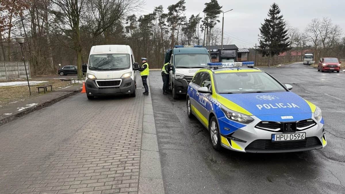 Akcja policji na „11” przy moście w Nowym Mieście nad Wartą