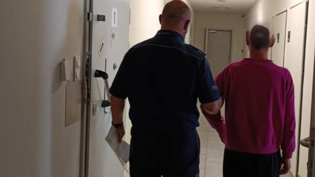 Policja zatrzymała podejrzanego o dokonanie rozboju w centrum Jarocina. Sąd zdecydował o jego losie