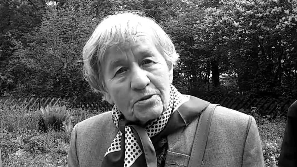 Zmarła Krystyna Tobolska. Byłą nauczycielkę żegnają harcerze i społeczność szkolna