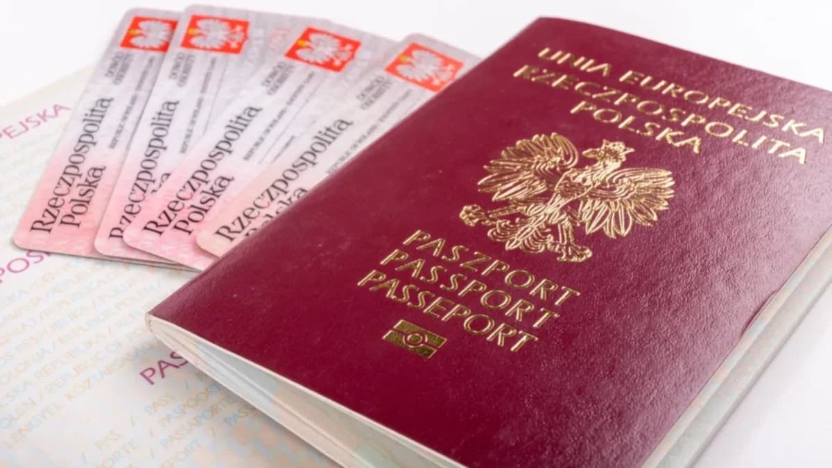 Gdzie i do czego potrzebny jest paszport, jak go wyrobić - to powinniśmy wiedzieć przed wakacjami