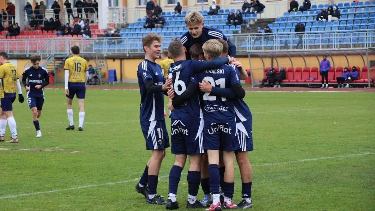 Podsumowanie rundy jesiennej w wykonaniu Jaroty Jarocin, cz. 1 - ZAWODNICY [ZDJĘCIA]