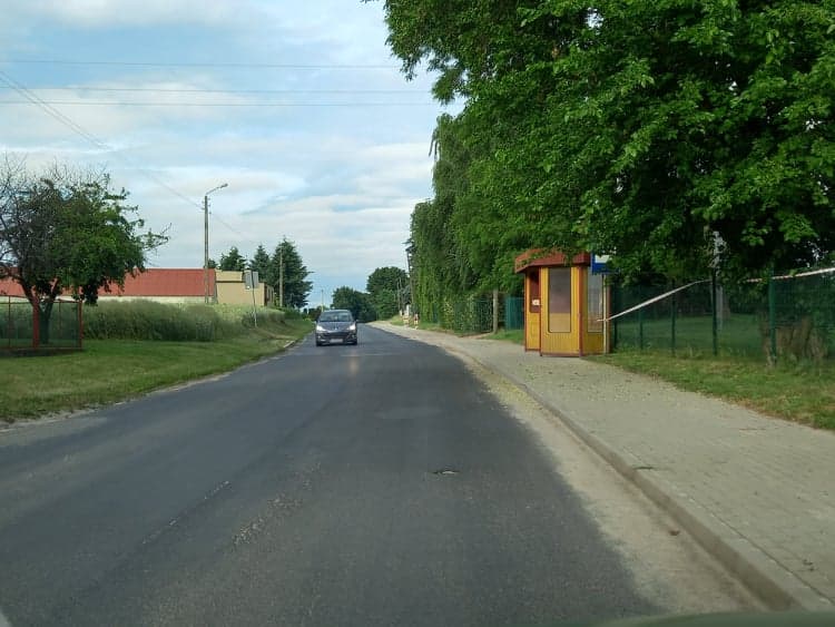 Żerków. Trwa przebudowa drogi powiatowej. Kierowców czekają utrudnienia