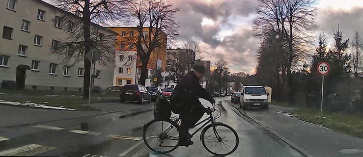 Jazda Jarocińska. Rowerzysta cudem uniknął potrącenia. NIE róbcie tak! [WIDEO]