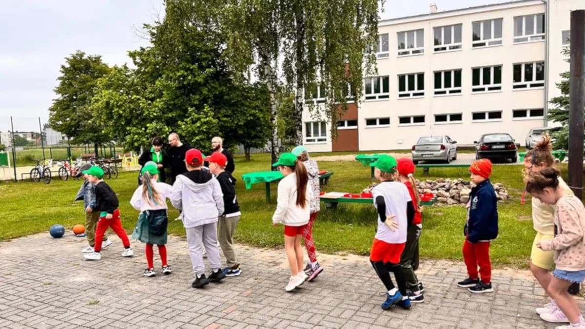Szkoła w Roszkowie ma nowego dyrektora. Kto nim został i kiedy obejmie stanowisko?