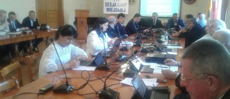 Dzisiaj sesja Rady Miejskiej w Jarocinie. W programie skarga PCK na burmistrza Jarocina