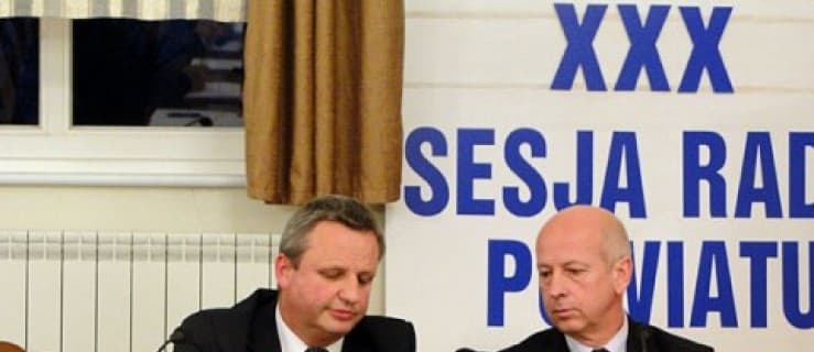 Powiatowy przekładaniec, czyli Kosiński za Łukasiewicza, Szczerbań za Kosińskiego
