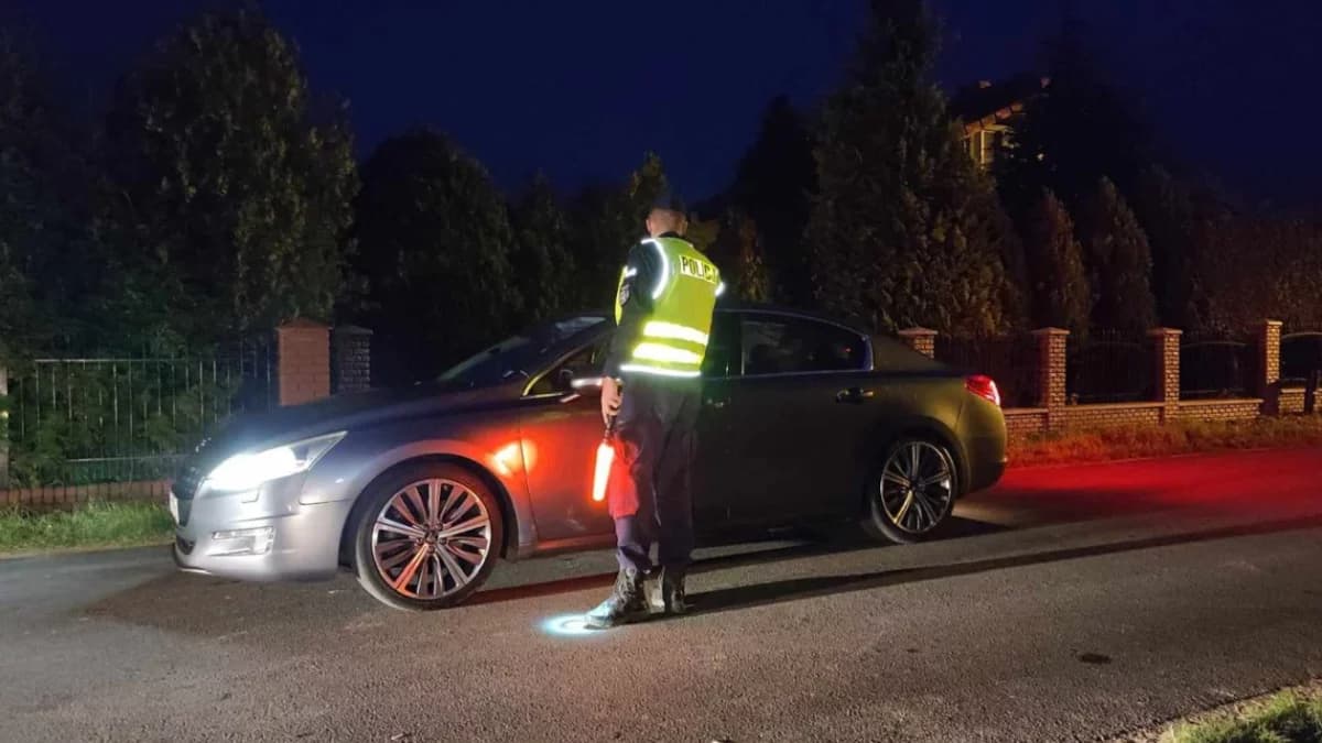 Ponad 600 kierowców sprawdzili jarocińscy policjanci. Nie wszyscy powinni usiąść za kierownicą