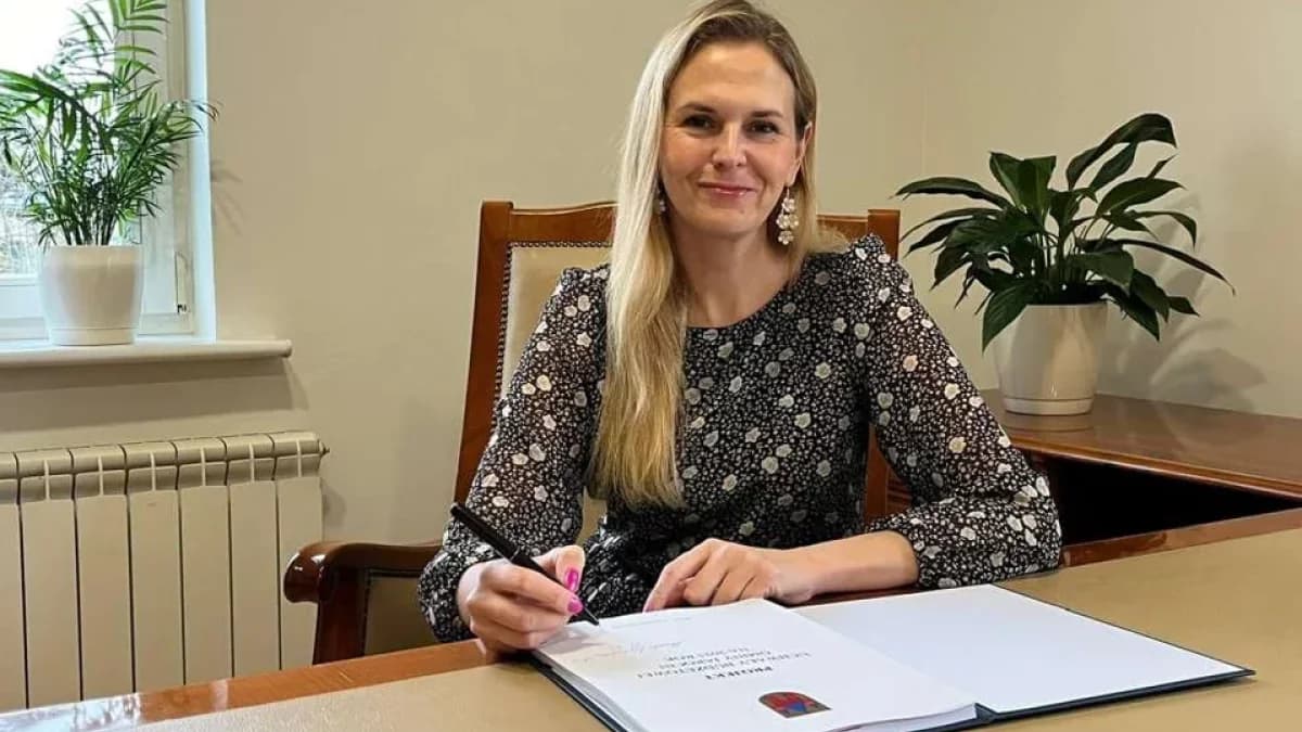 WYWIAD z Urszulą Wyremblewską-Korzyniewską. Burmistrz podsumowuje rok od wyborów: Zderzenie z rzeczywistością jest intensywne [ZDJĘCIA, SONDA]