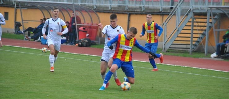 Jarota kończy rundę meczem z Gromem