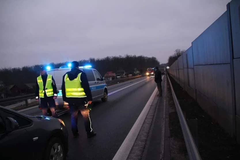 Śmiertelny wypadek na łączniku obwodnicy Jarocina [ZDJĘCIA, WIDEO]
