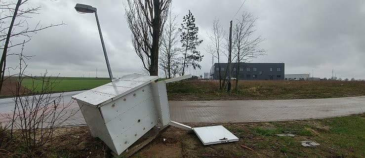 Lądowisko w Jarocinie. Lądowanie w nocy niemożliwe. Ktoś zniszczył infrastrukturę.