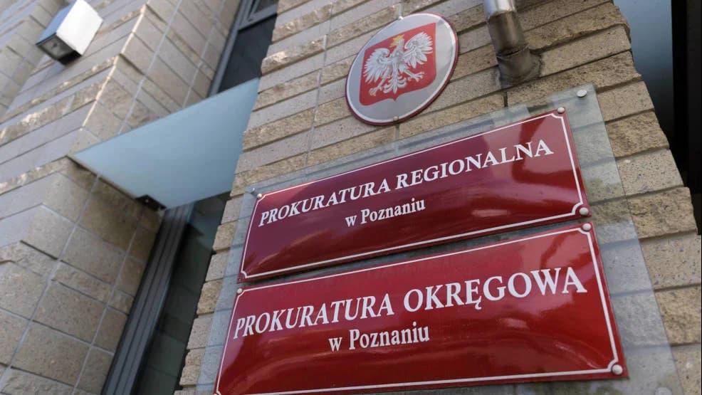 Prokuratura zdecydowała w sprawie zarzutów wobec urzędników i doniesienia na burmistrza Jarocina