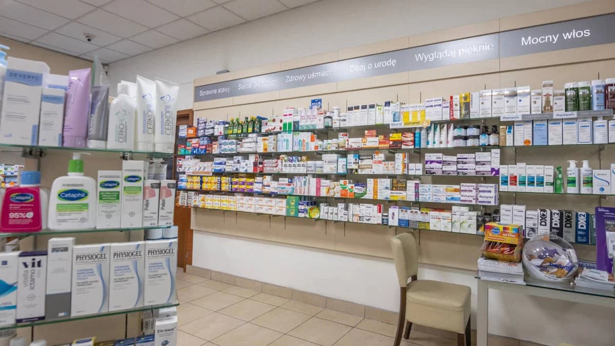 Uwaga, zamyka się popularna apteka w mieście. Właścicielka mówi o walce i kapitulacji