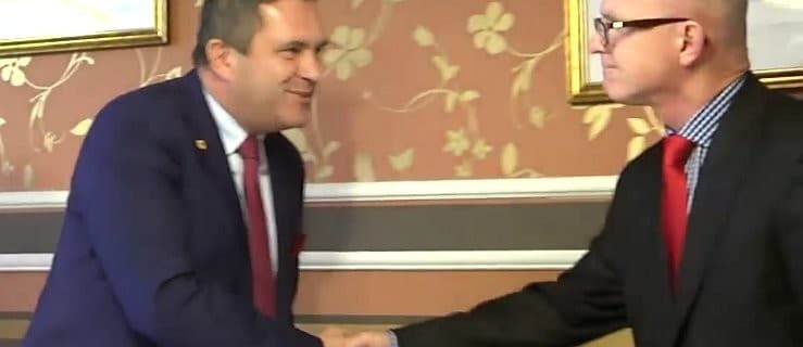 Odwołany dyrektor ujawnia: Pawlicki i Walczak zmusili mnie. To zemsta