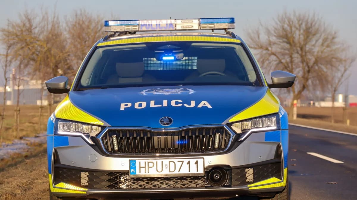 Wypadek z udziałem motocyklisty. Utrudnienia na drodze krajowej nr 11