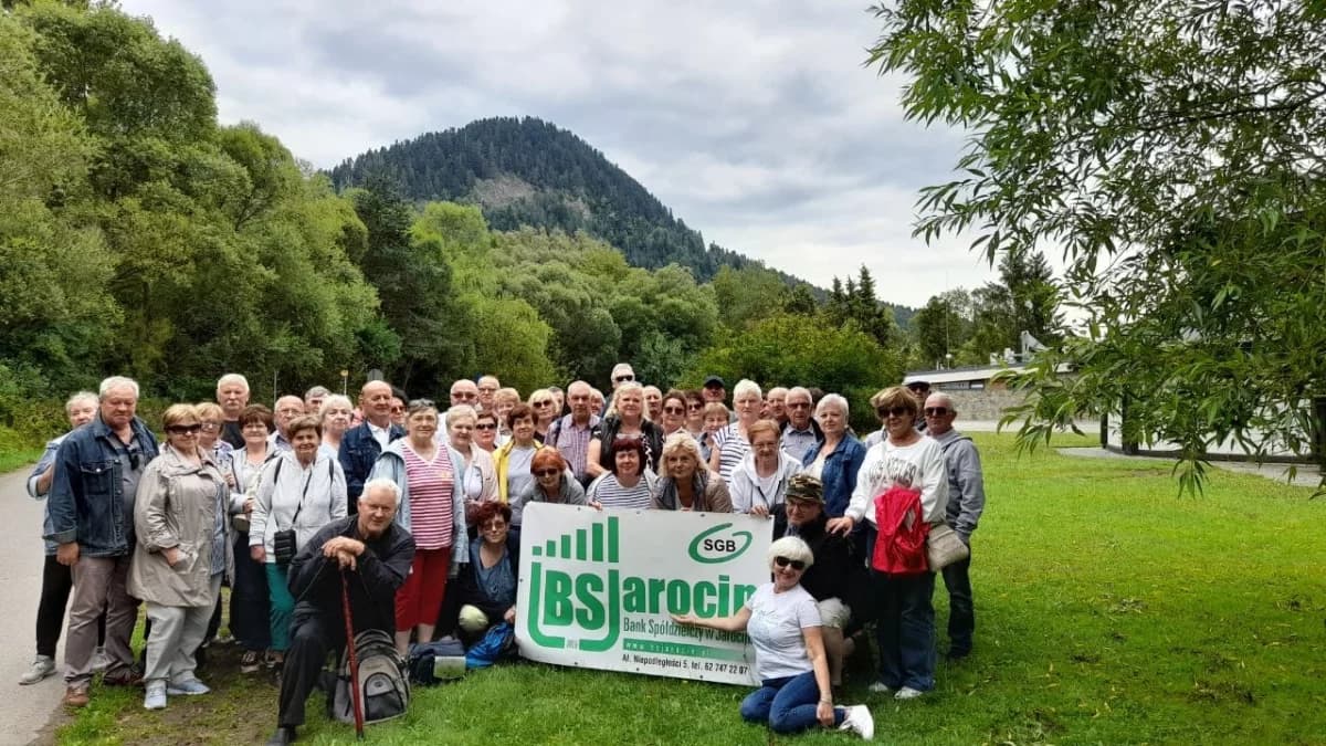 Wolne miejsca na dwie wycieczki. Z „Solidarnością” w Beskid Żywiecki albo z Jarocinem XXI do Czech