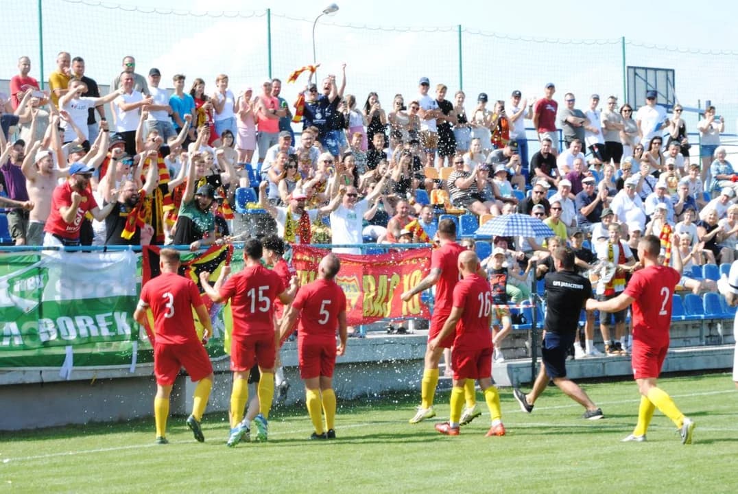 Potknięcie GKS-u Jaraczewo, trudny początek sezonu LZS-u Cielcza