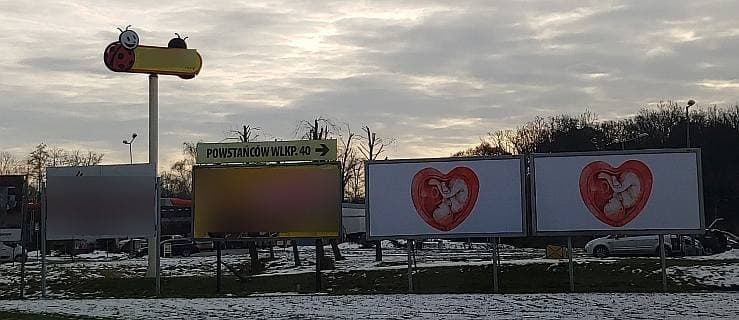 Billboardy z dzieckiem w łonie matki również w Jarocinie. Co to za kampania?
