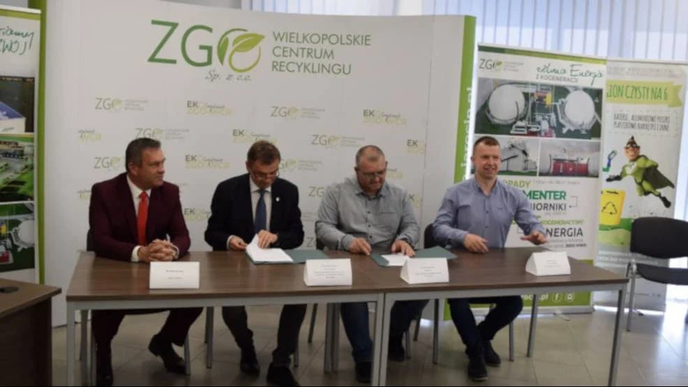 Gminna spółka ZGO podpisała umowę na montaż kolejnych paneli fotowoltaicznych