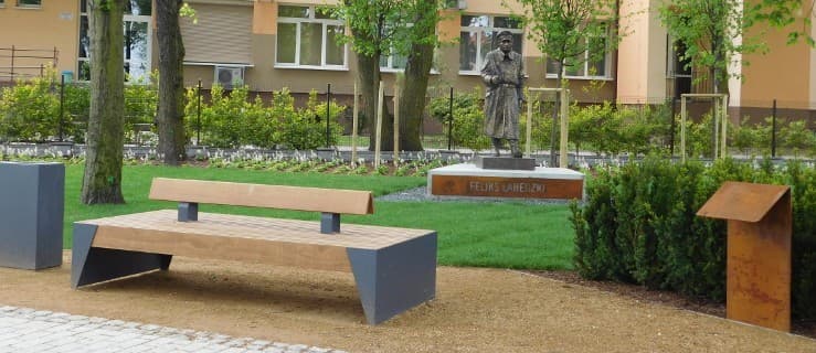 Pawlicki, Łabędzki, Basiński i Kirchner na pomnikach w parku Gorzeńskiego