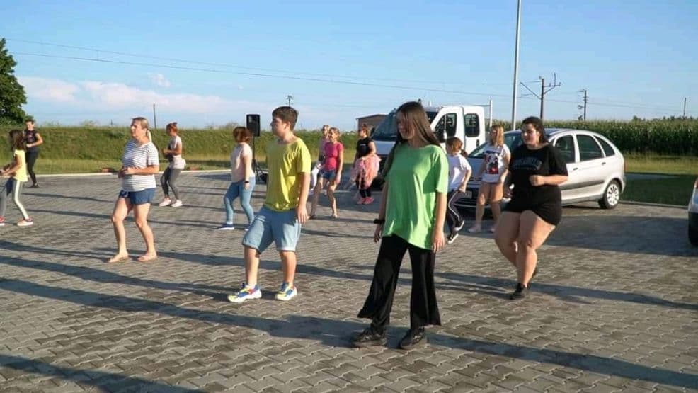 Tańczyli dla chorej Karoliny. Zobacz zdjęcia i wideo z kolejnej odsłony Jerusalema Challenge w Jarocinie