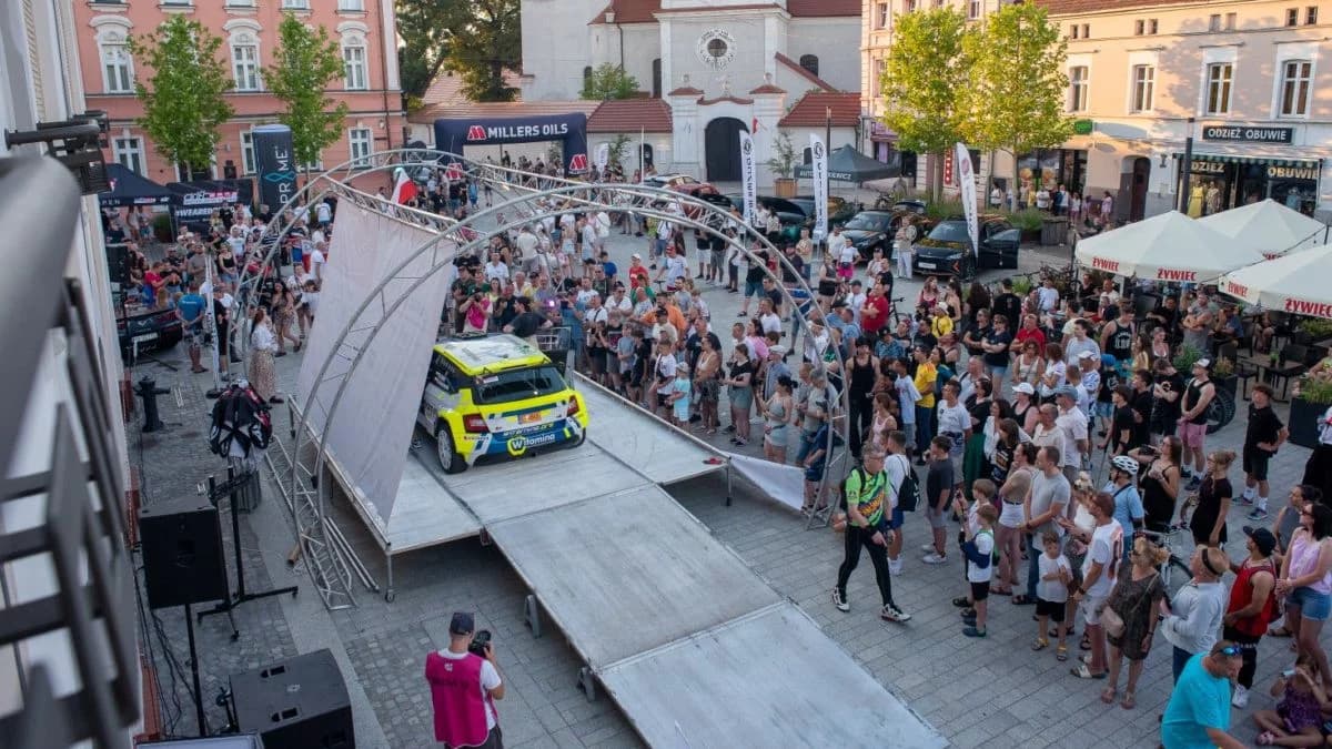 4. Rally and Race zainaugurowany. Jarocin znów stał się rajdową stolicą Polski [ZDJĘCIA, WIDEO]