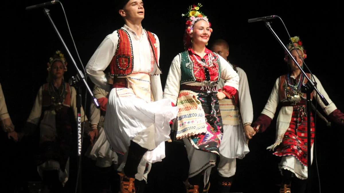 Letnie Brzmienia, rajd samochodowy i spotkania folklorystyczne, a to nie wszystko. SPIS WYDARZEŃ