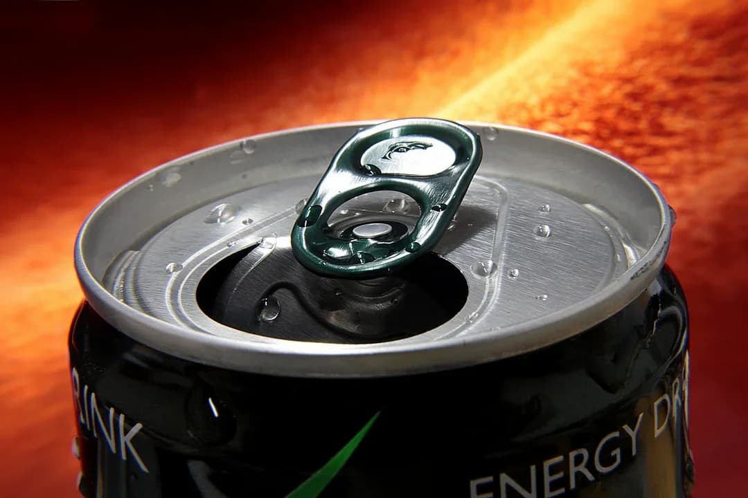 Zakaz sprzedaży energetyków. Wkrótce dzieci i młodzież nie kupią już niezdrowych napojów