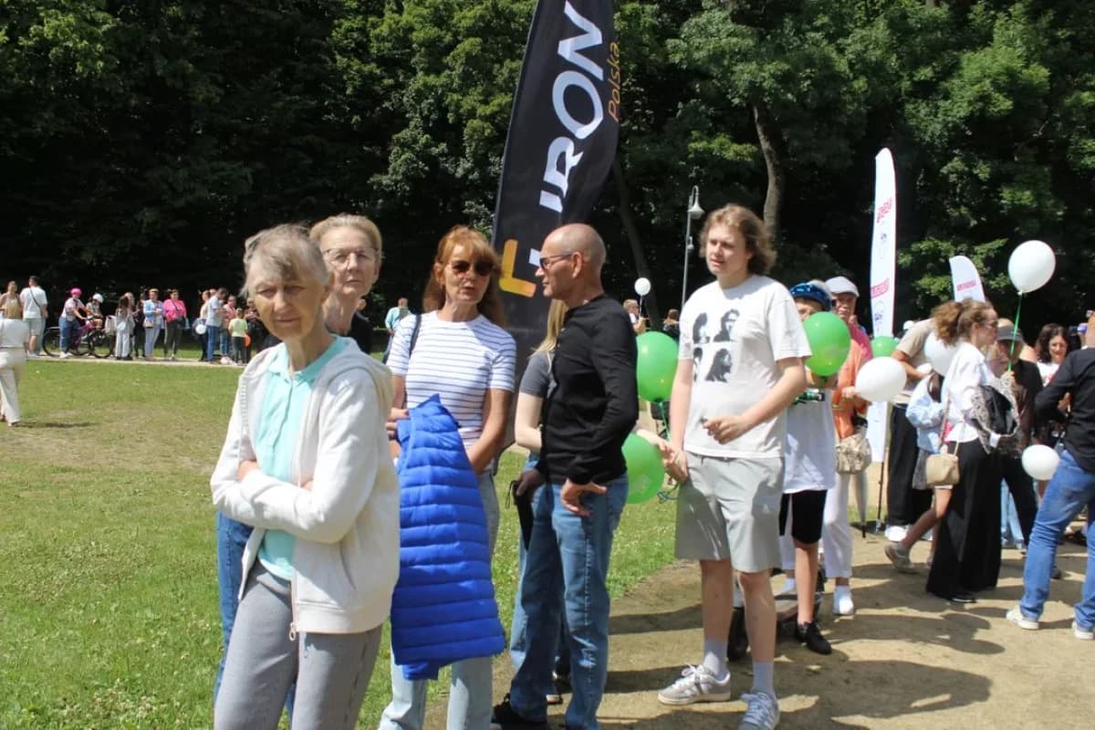 Zrobili to jako pierwsi w Polsce. 8-latek otworzył rekordową kolejkę po lody [ ZDJĘCIA]