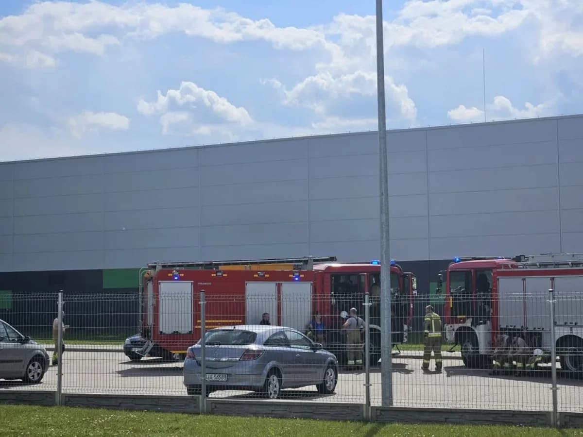 Ewakuowano prawie 40 osób. Podejrzenie tlenku węgla