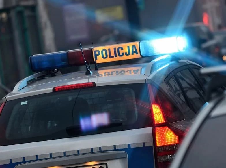 30-latek z bronią i narkotykami zatrzymany na terenie Kotlina. Znamy szczegóły akcji