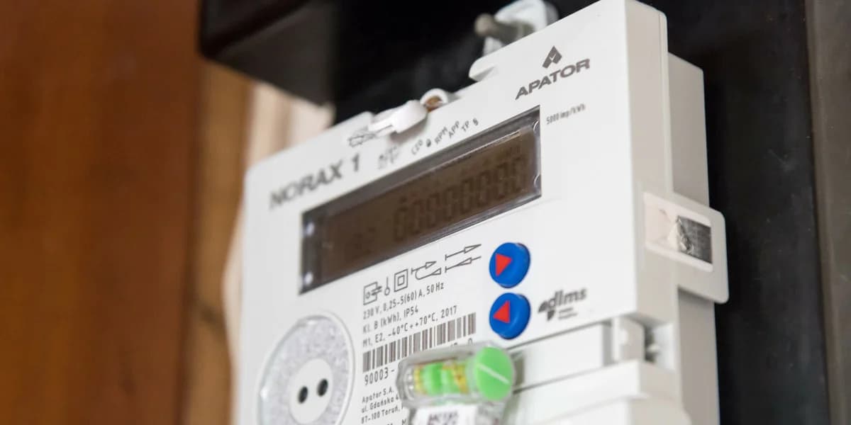 Tańszy prąd, jeśli złożysz wniosek. Dla kogo gwarantowana cena energii?